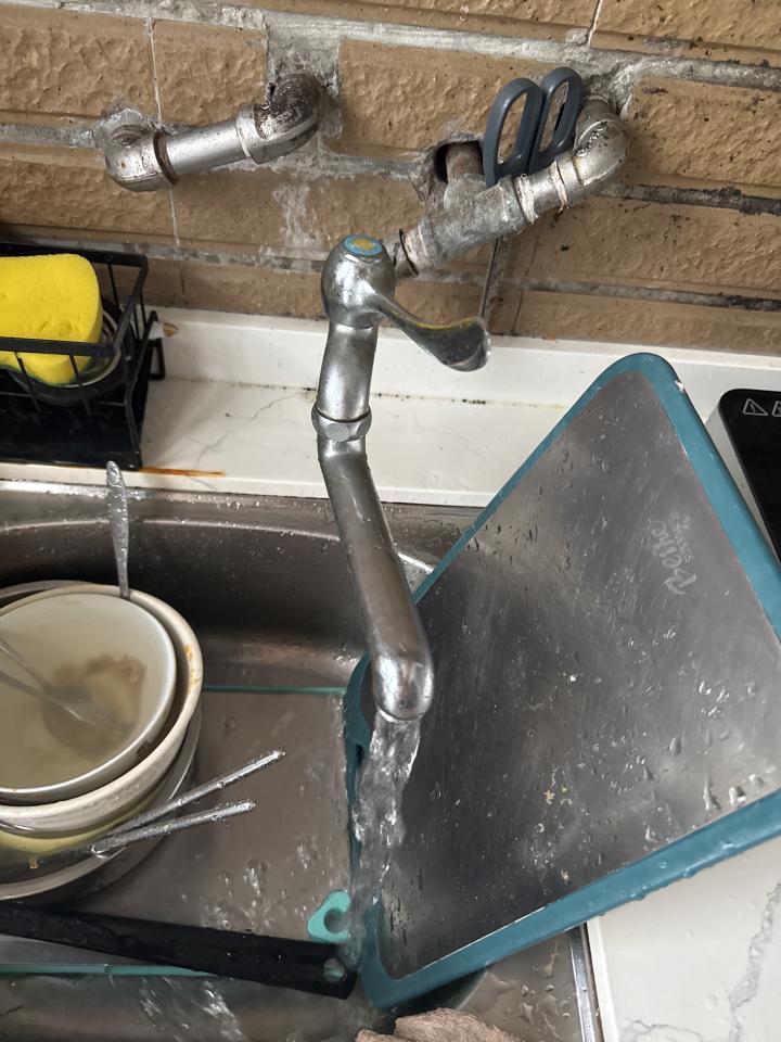 水龍頭裝修案件圖片