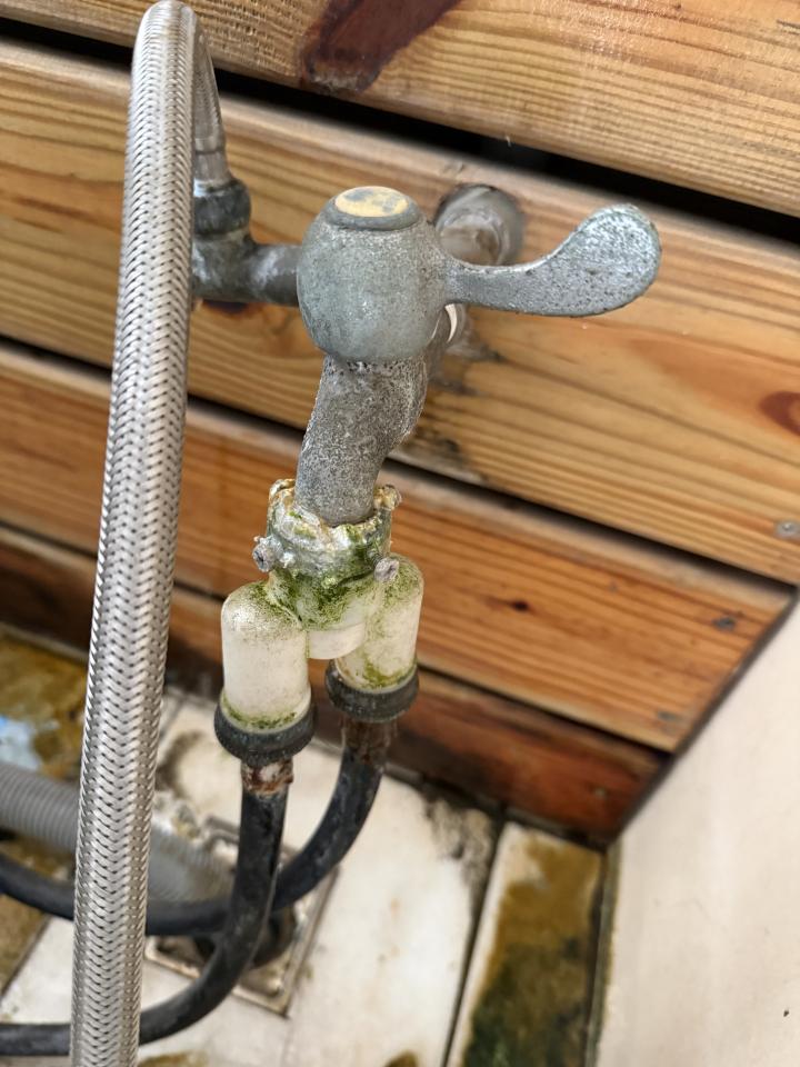 水龍頭裝修案件圖片