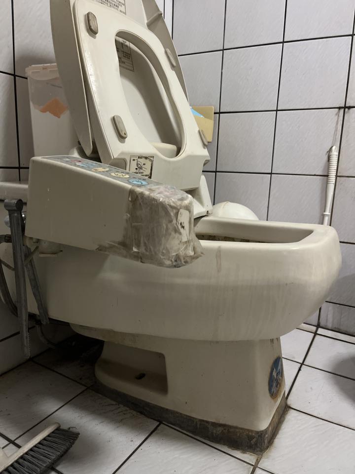 馬桶裝修案件圖片