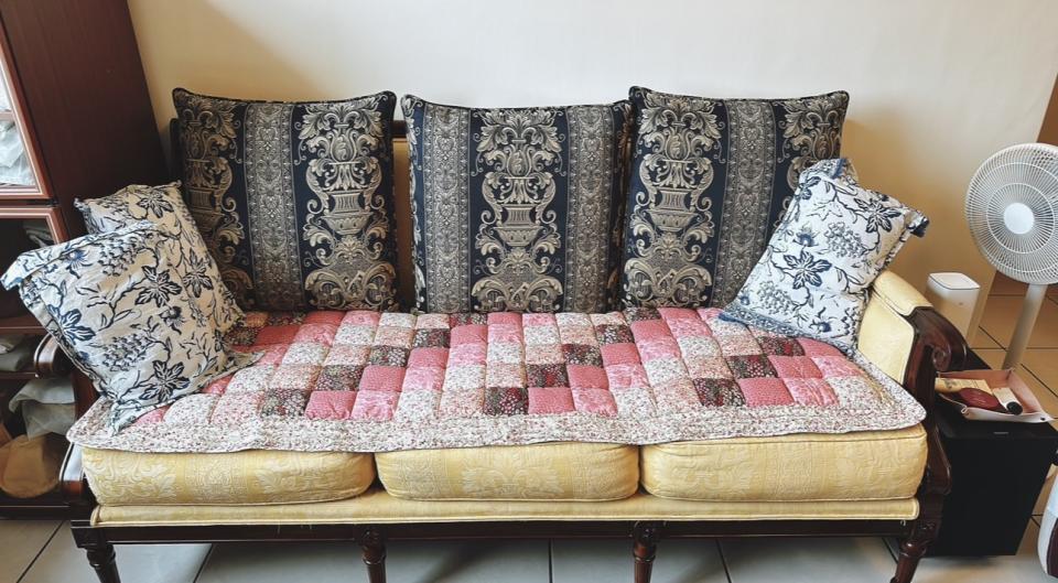 沙發修理案件圖片