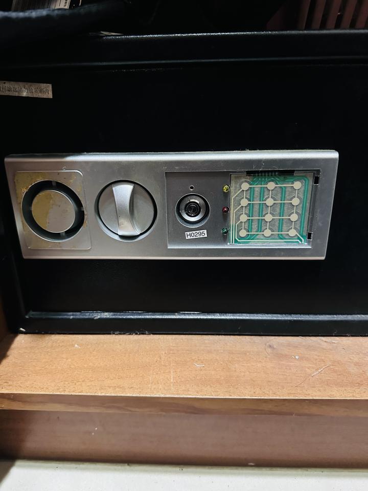 門片維修案件圖片