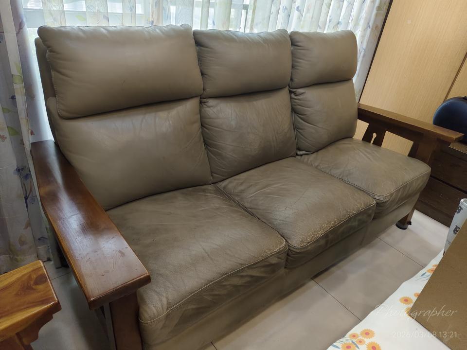 沙發修理案件圖片