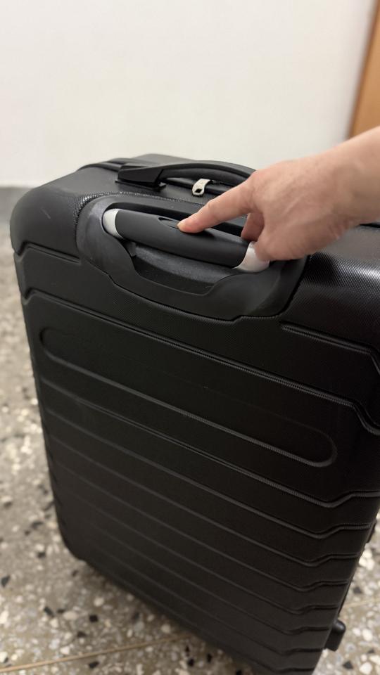 行李箱維修案件圖片