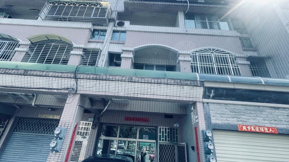 採光罩案件圖片