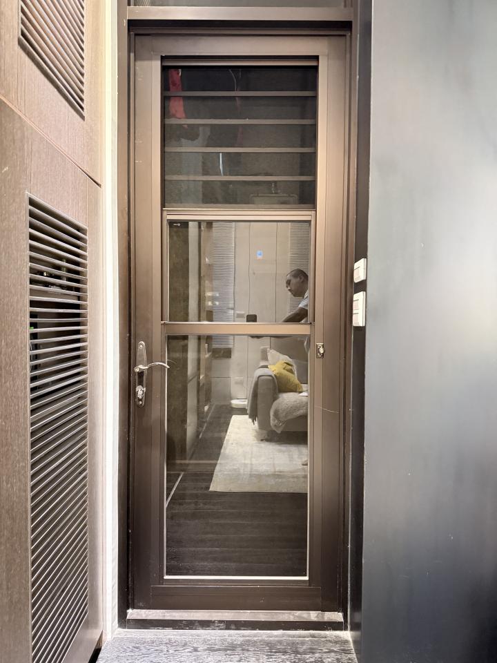 窗戶維修案件圖片