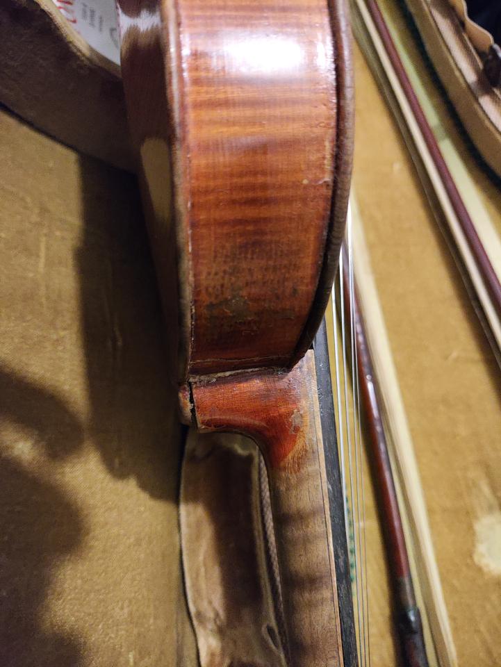 樂器行案件圖片