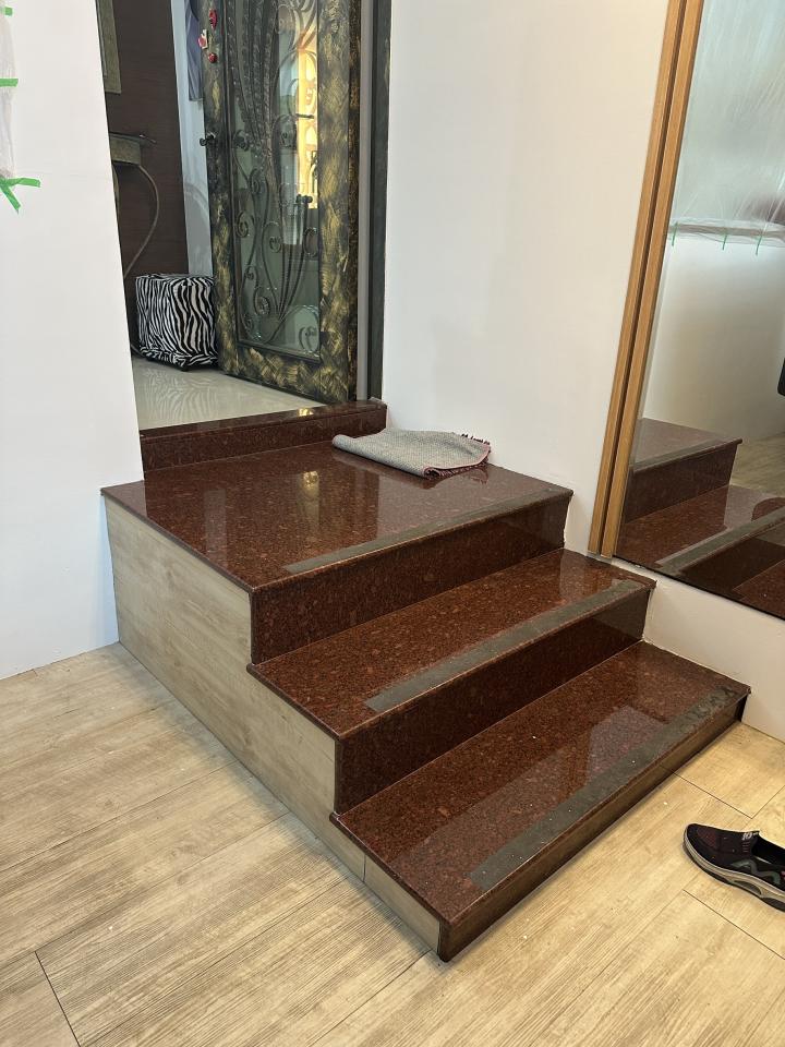 樓梯扶手案件圖片