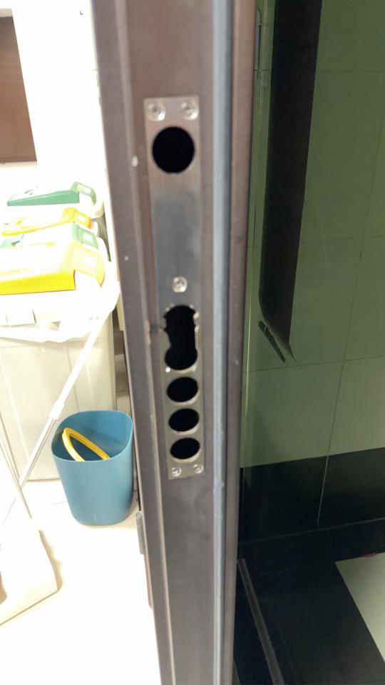 門片維修案件圖片