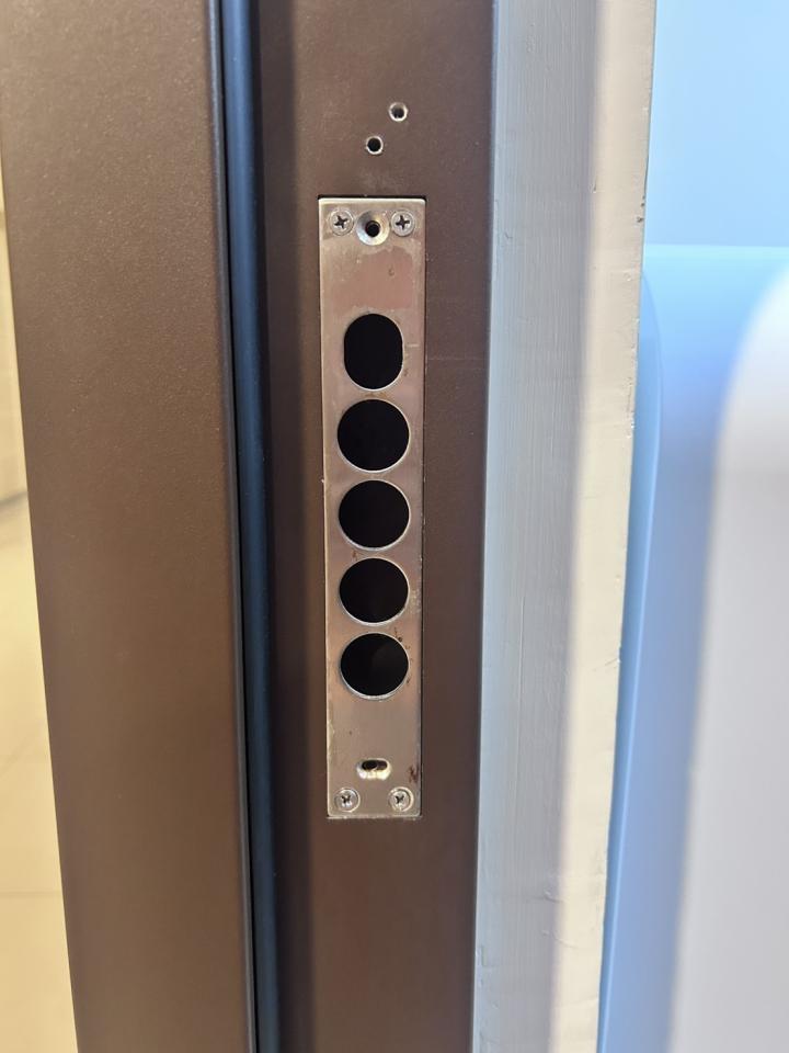 門片維修案件圖片