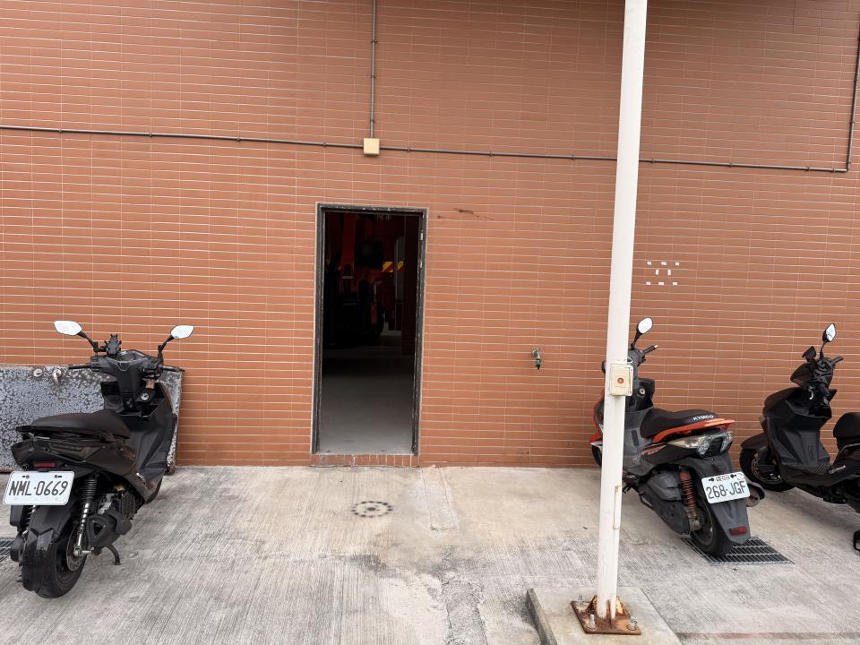 門片維修案件圖片