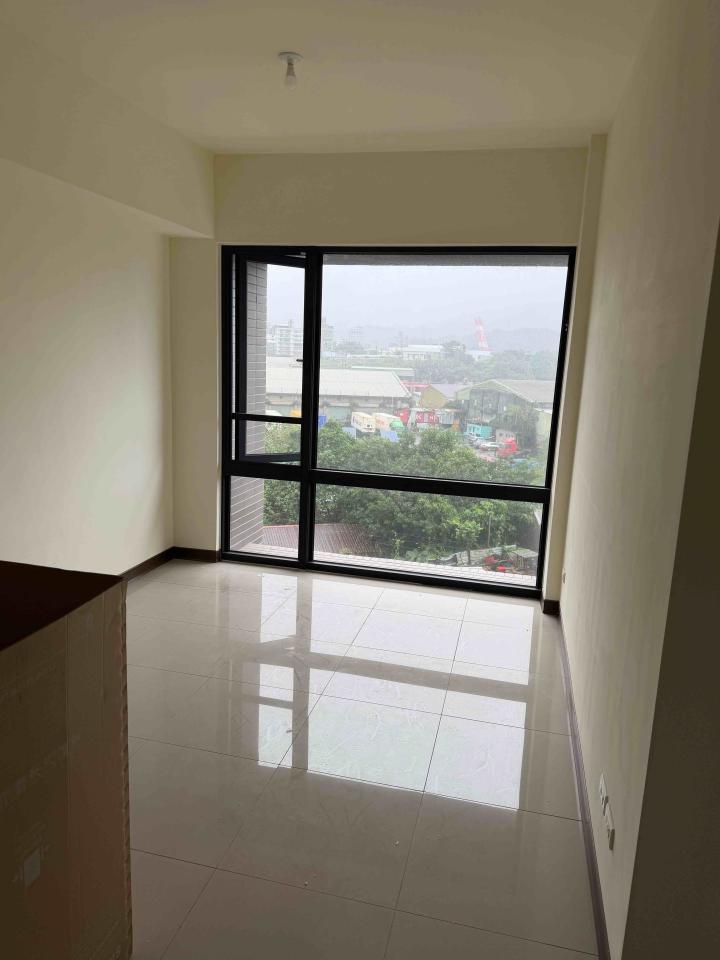 電視壁掛架安裝案件圖片