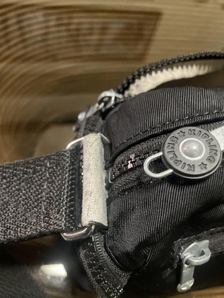 修鞋修包案件圖片