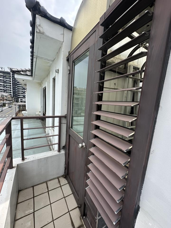 採光罩案件圖片