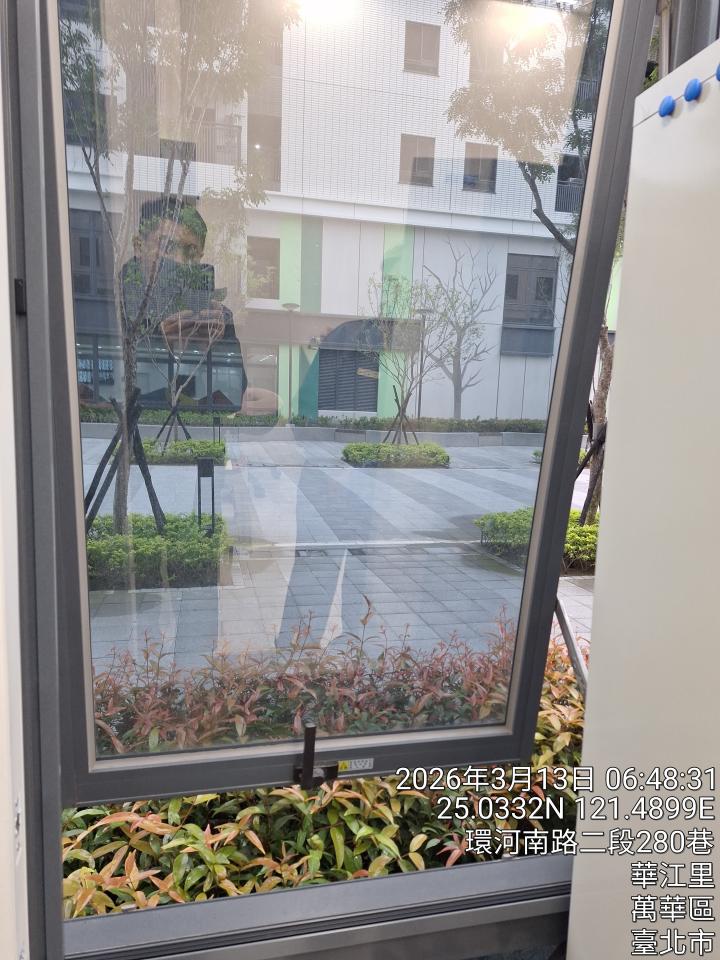 窗戶維修案件圖片