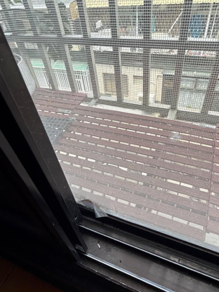 窗戶維修案件圖片