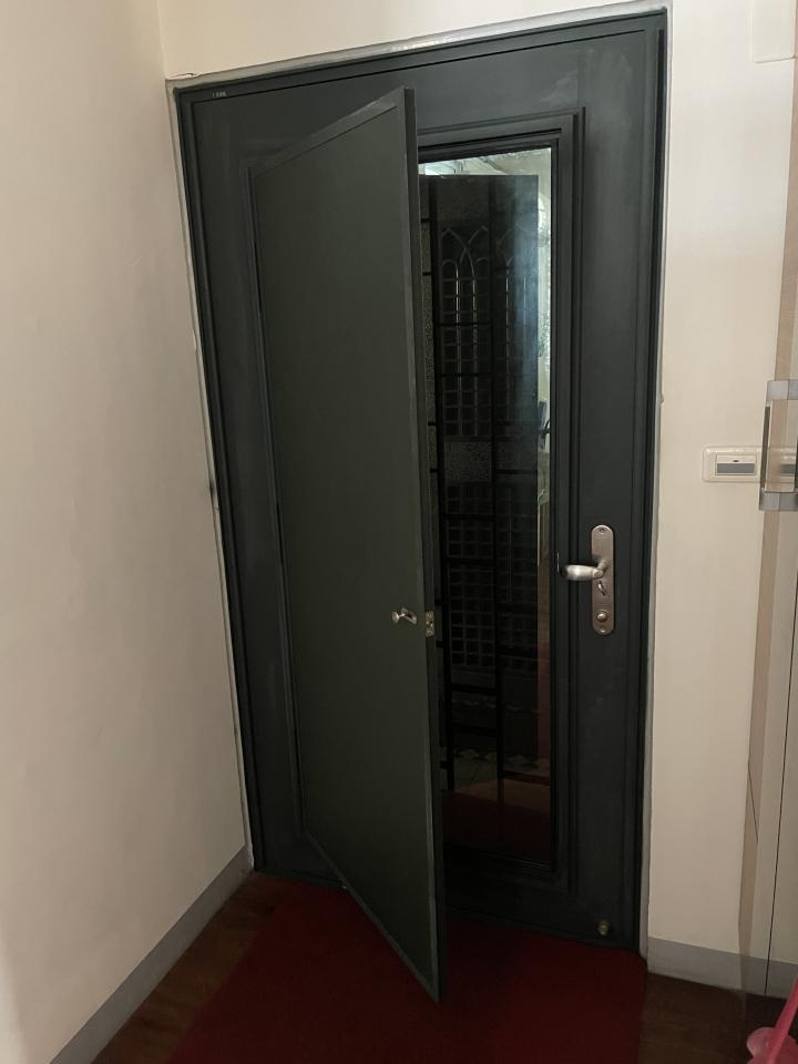 門片安裝案件圖片