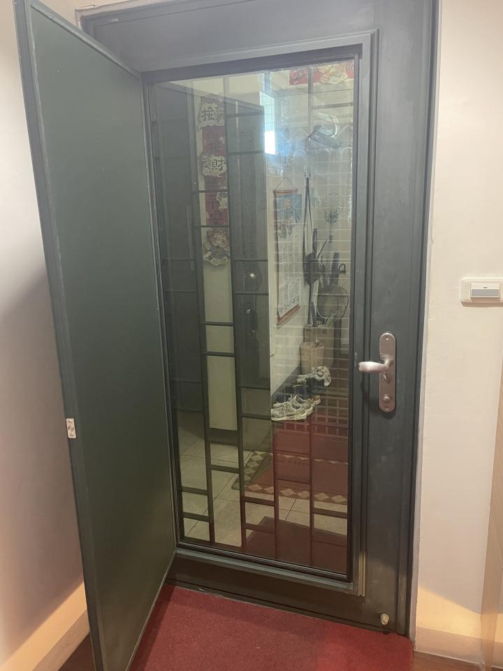 門片安裝案件圖片
