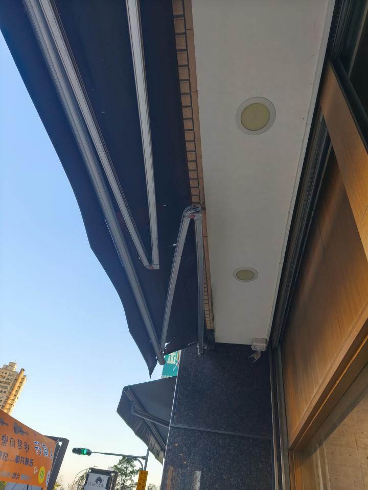 遮雨棚安裝案件圖片