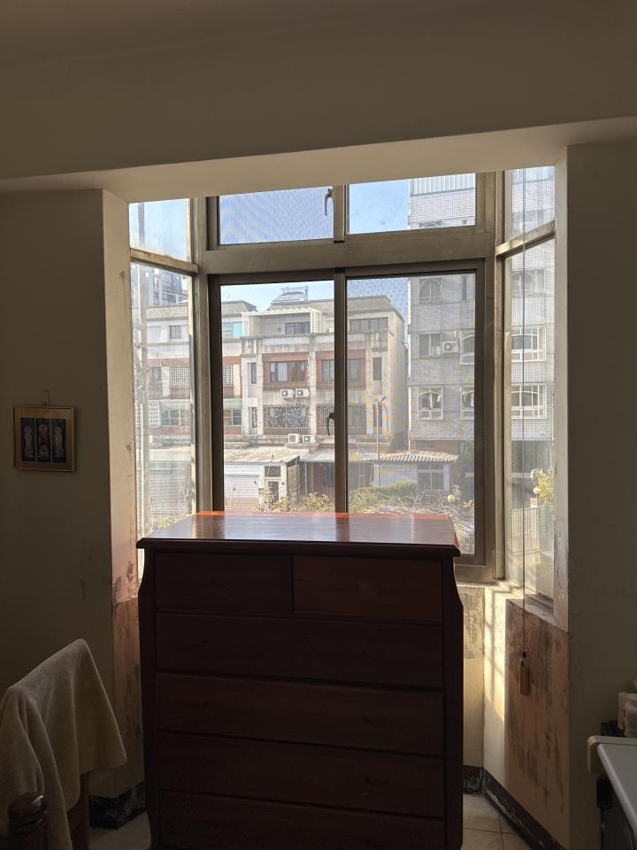 窗簾安裝維修案件圖片