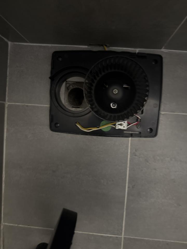 浴室抽風機安裝案件圖片