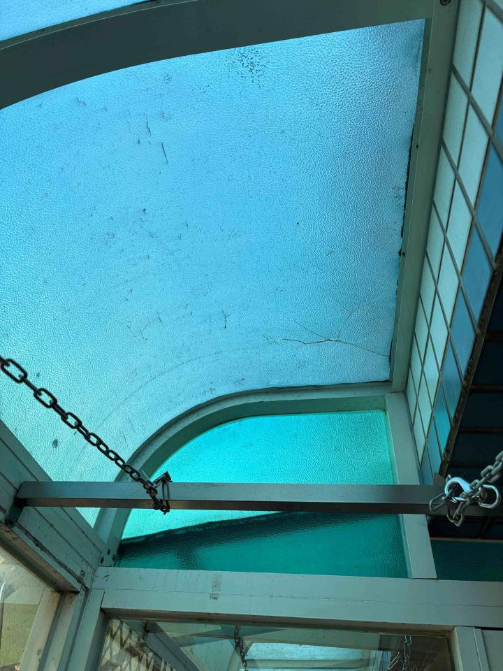 採光罩案件圖片