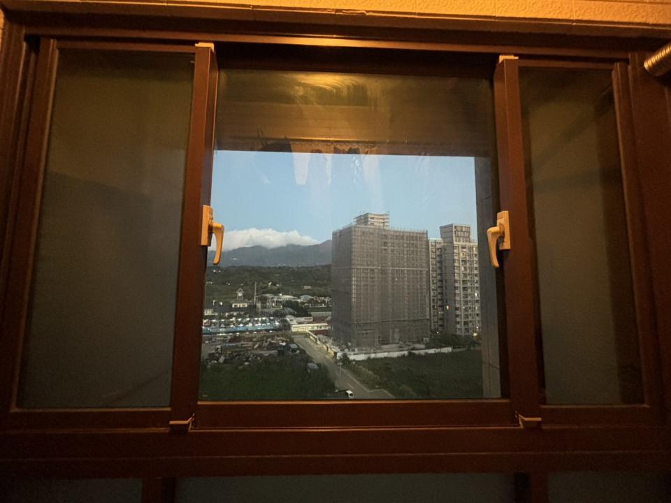 玻璃清潔案件圖片