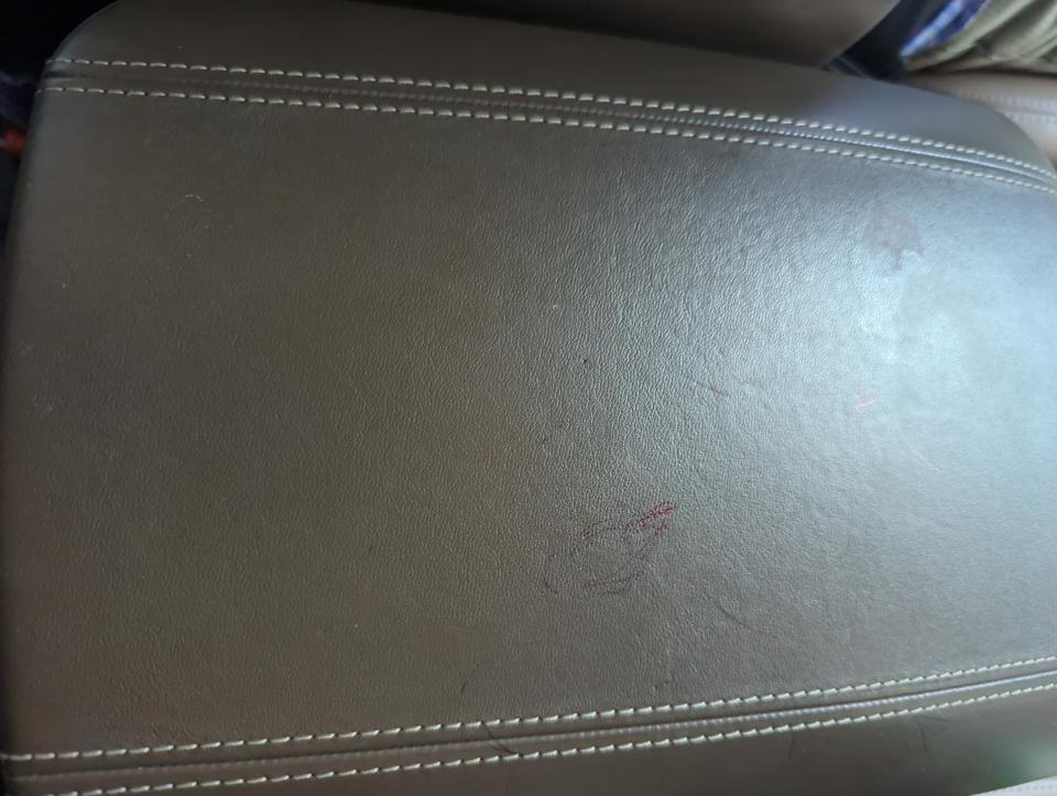 皮革保養案件圖片