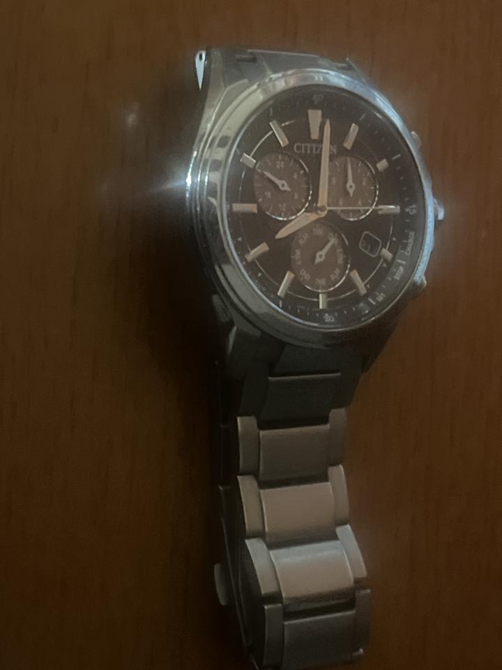 鐘錶行案件圖片