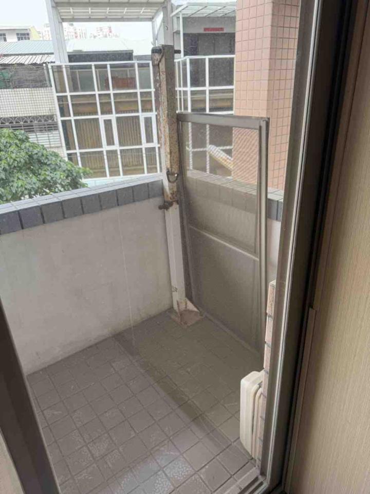 窗戶維修案件圖片