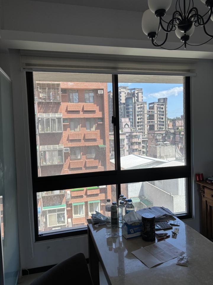 玻璃清潔案件圖片