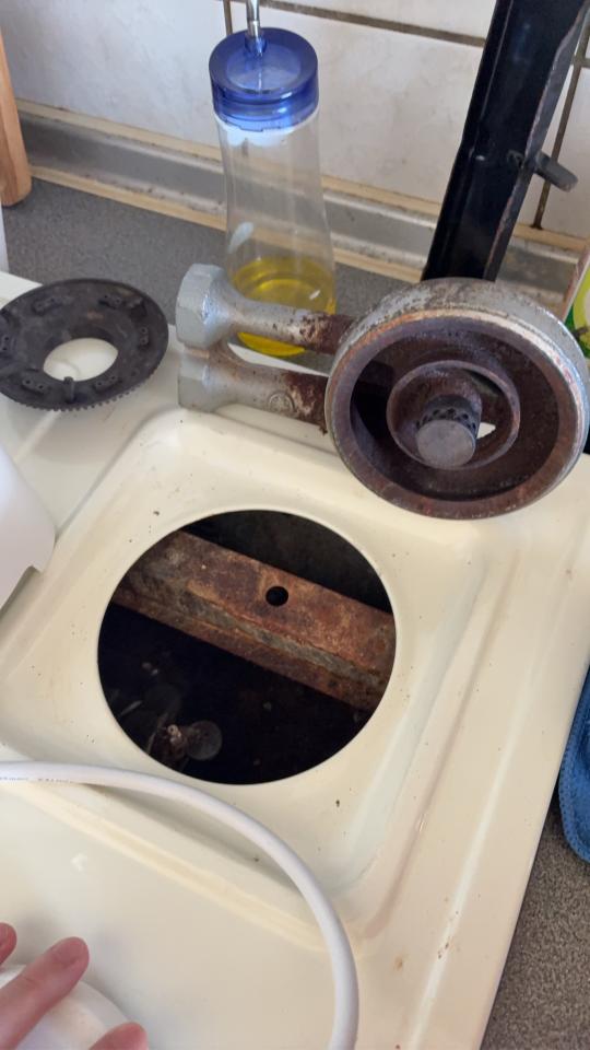 瓦斯爐安裝維修案件圖片