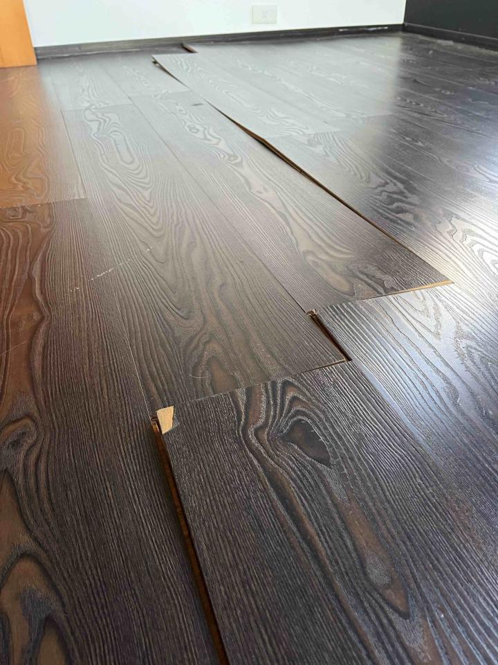 地板維修案件圖片