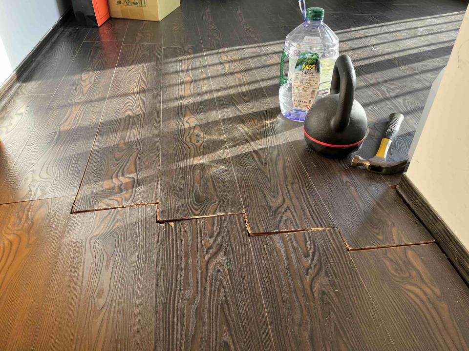 地板維修案件圖片