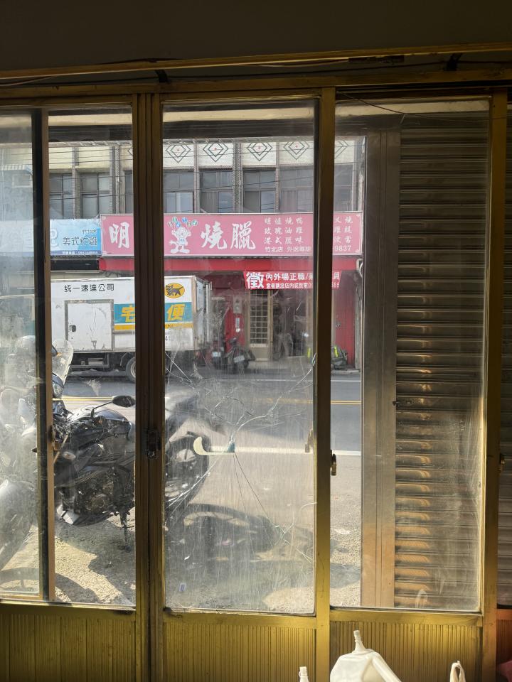 玻璃門案件圖片