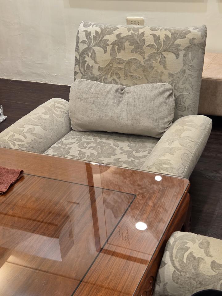 沙發修理案件圖片