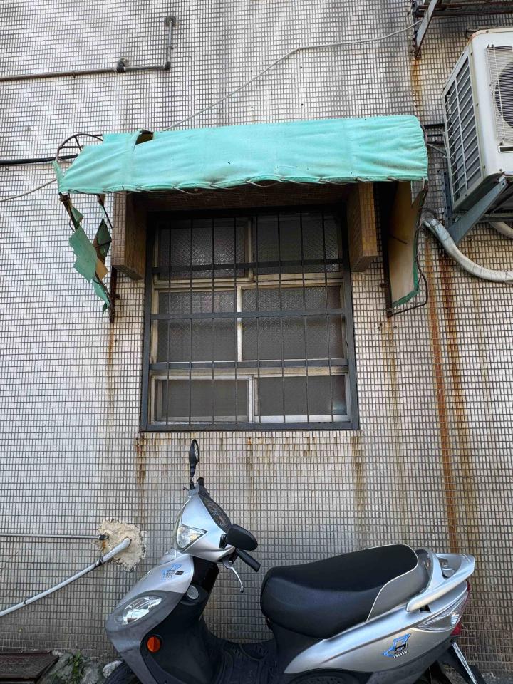 遮雨棚安裝案件圖片