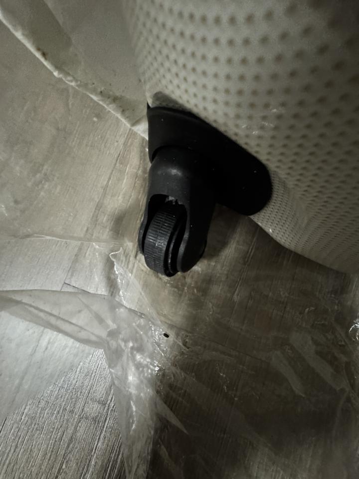 行李箱維修案件圖片