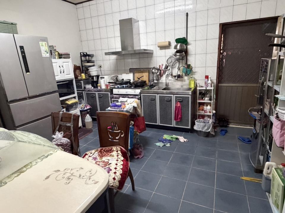 門片安裝案件圖片