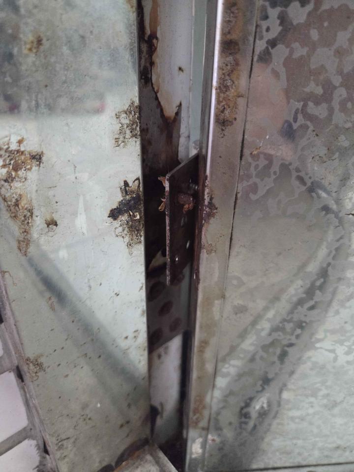 門片維修案件圖片