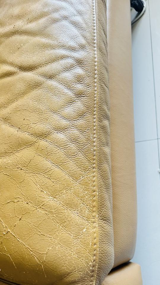 沙發修理案件圖片