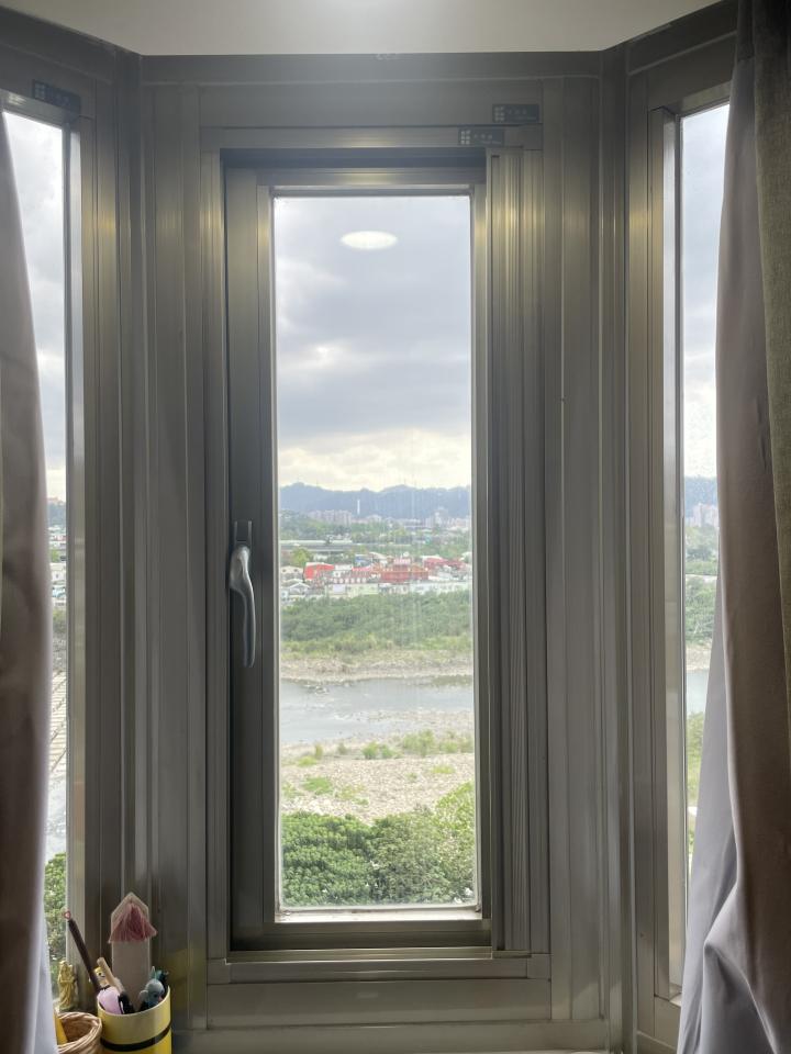 玻璃清潔案件圖片