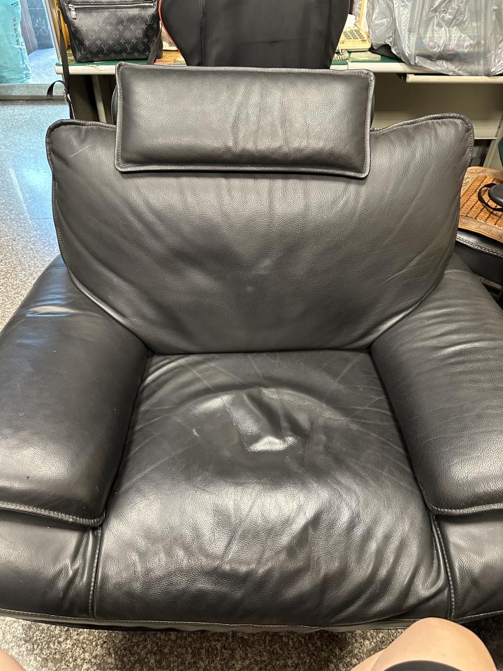 沙發修理案件圖片