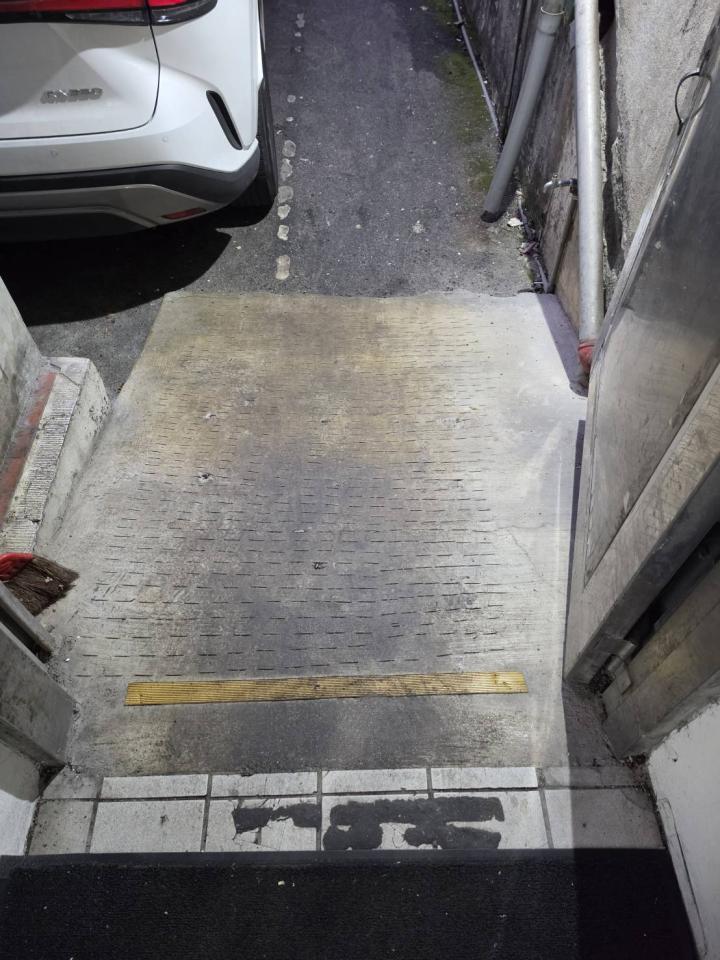 地板止滑案件圖片