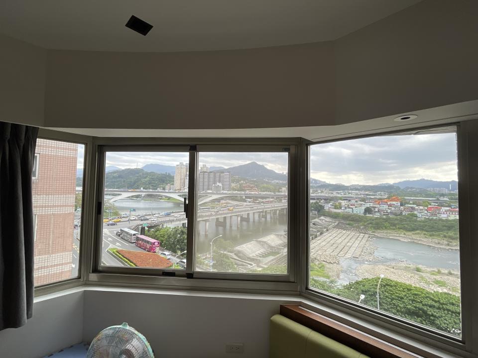 玻璃清潔案件圖片