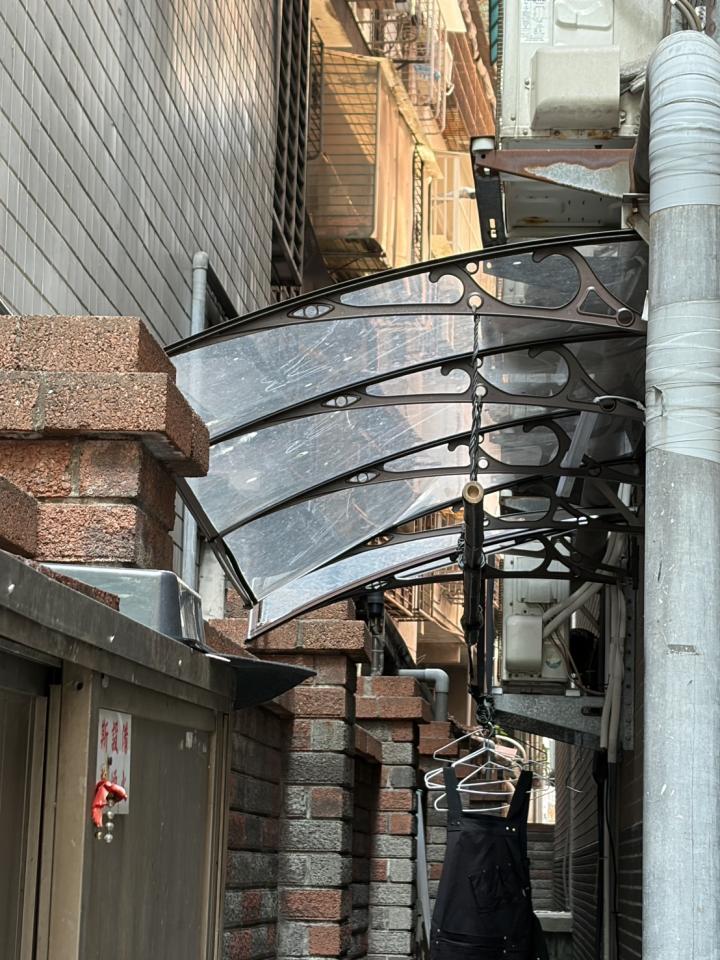 遮雨棚安裝案件圖片