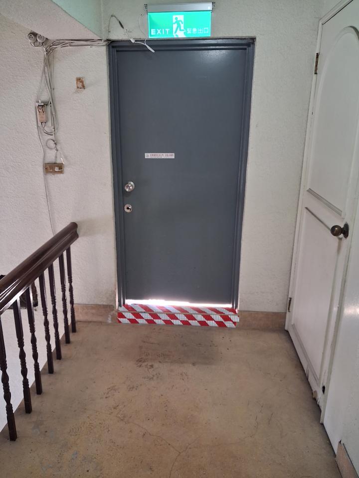 門片維修案件圖片