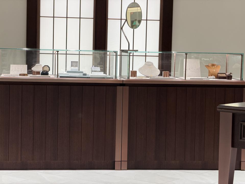 玻璃展示櫃訂做案件圖片