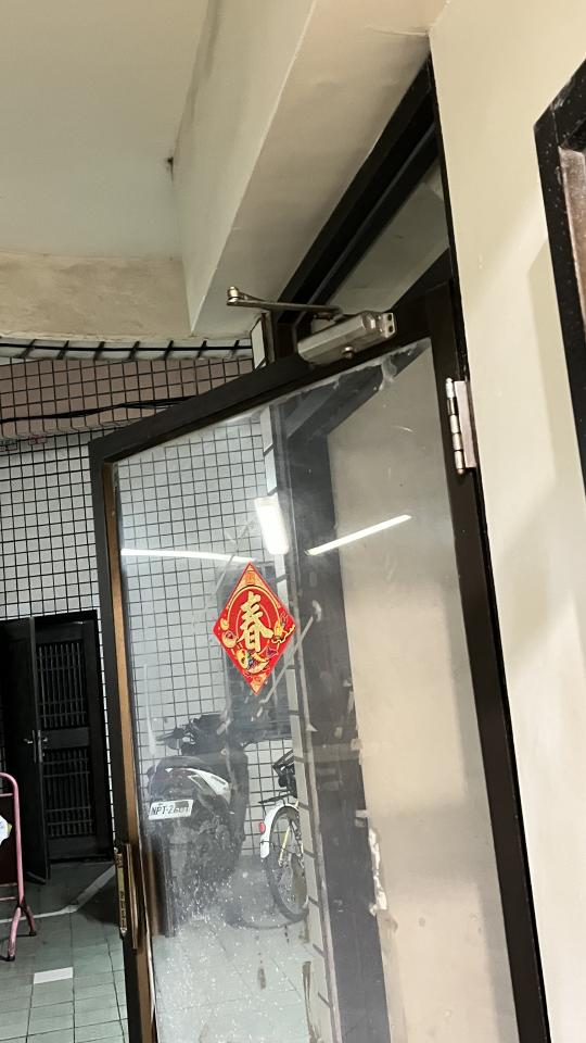 門片維修案件圖片