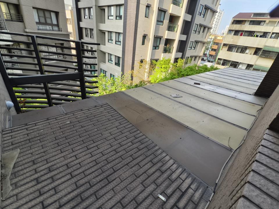 採光罩案件圖片