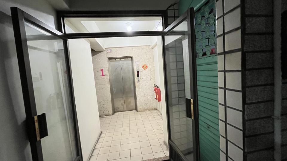 門片維修案件圖片